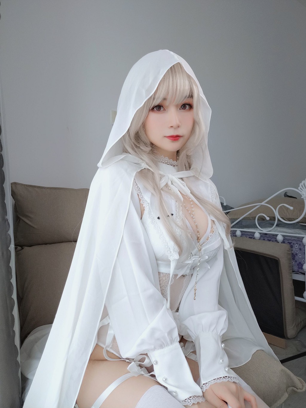 COSER白银81《纯白圣女》 [Cosplay少女] 写真集[56P](6)