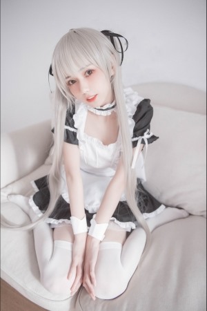 小妖精你的负卿《爱宕花嫁 居家私服 穹妹女仆》  [Cosplay福利] 写真集[26P]