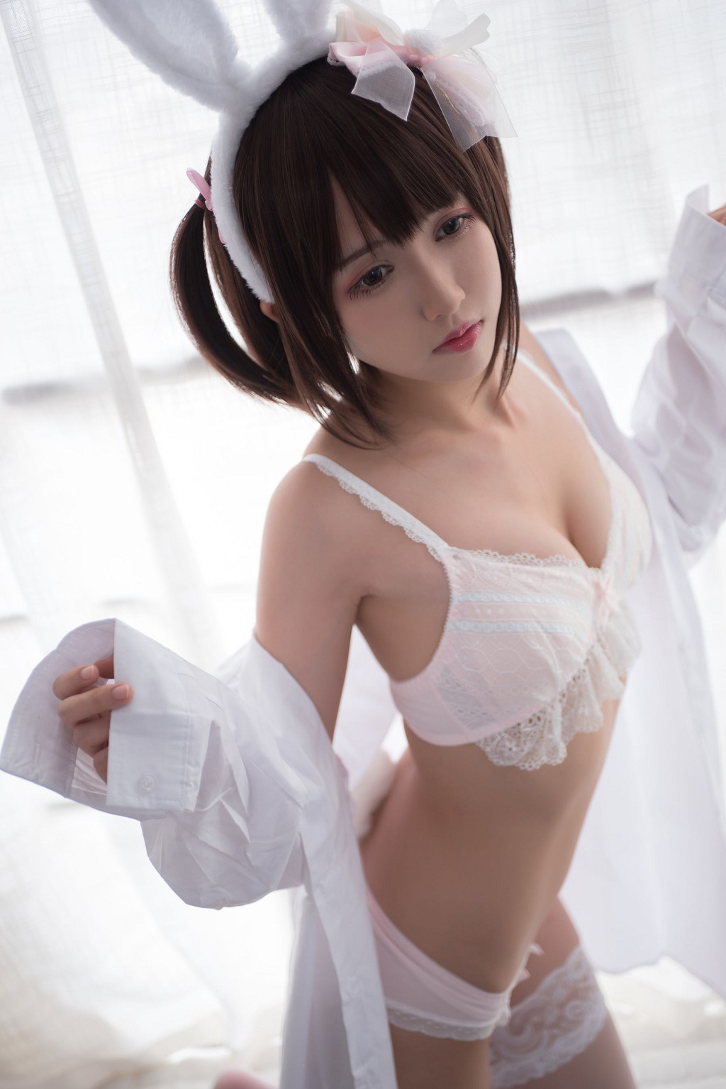 鳗鱼霏儿《兽耳白色蕾丝情趣 湿身诱惑》 [Cosplay美女] 写真集[29P](5)