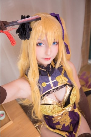 神楽坂真冬《艳娘幻梦谭 - 金莲》 [萝莉COSPLAY] 写真集[150P]