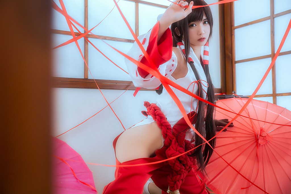 COSER鳗鱼霏儿 《巫女+兽耳+蕾丝女仆》 [Cosplay福利] 写真集[30P](10)