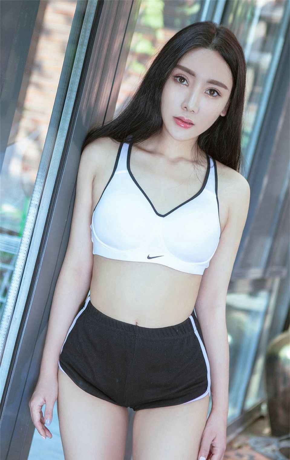 丰满圆润美乳翘臀私房娇嫩白皙女神人tiyishu(18)