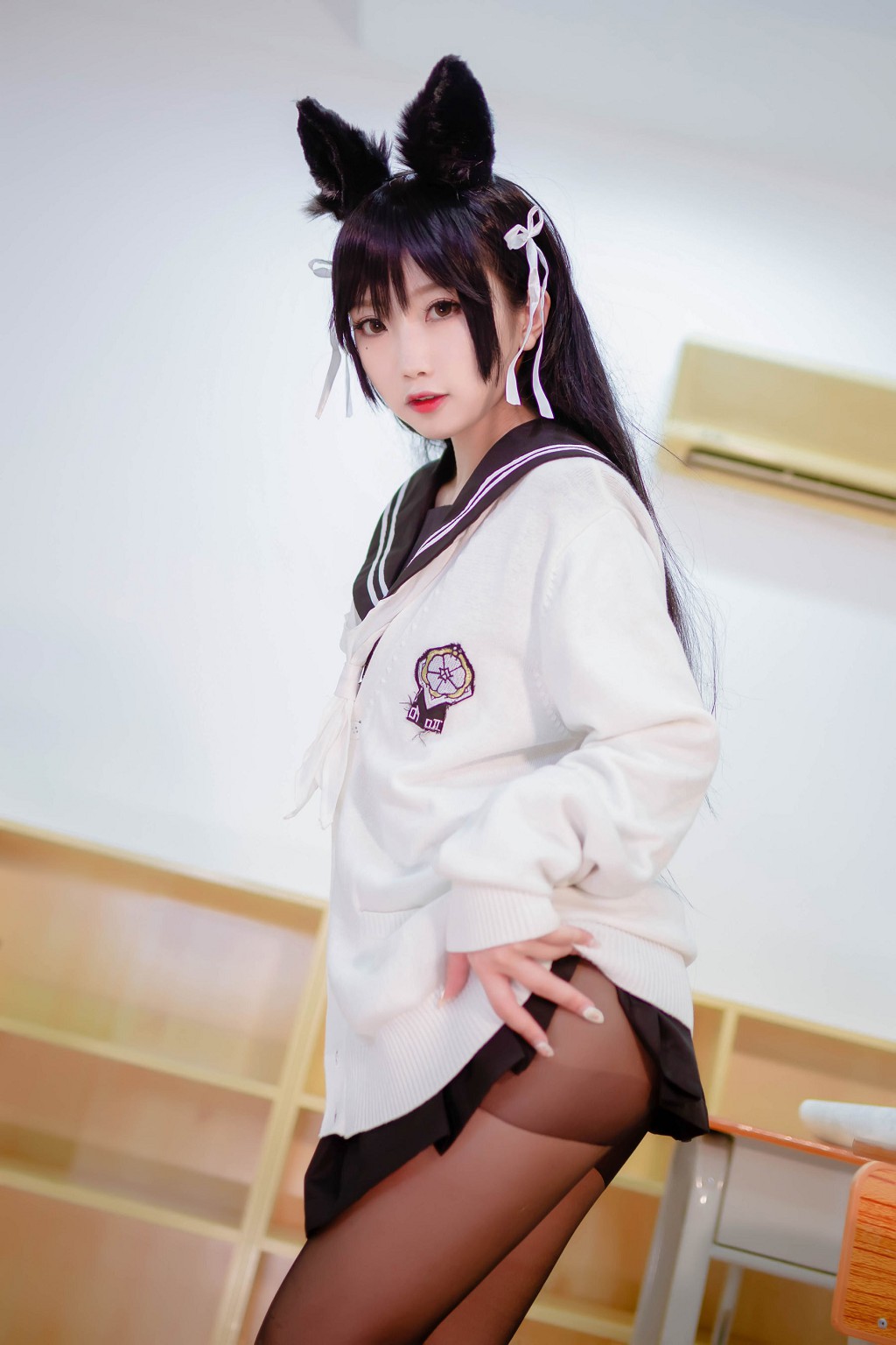 鬼畜瑶在不在w《JK制服》  [Cosplay福利] 写真集[22P](9)