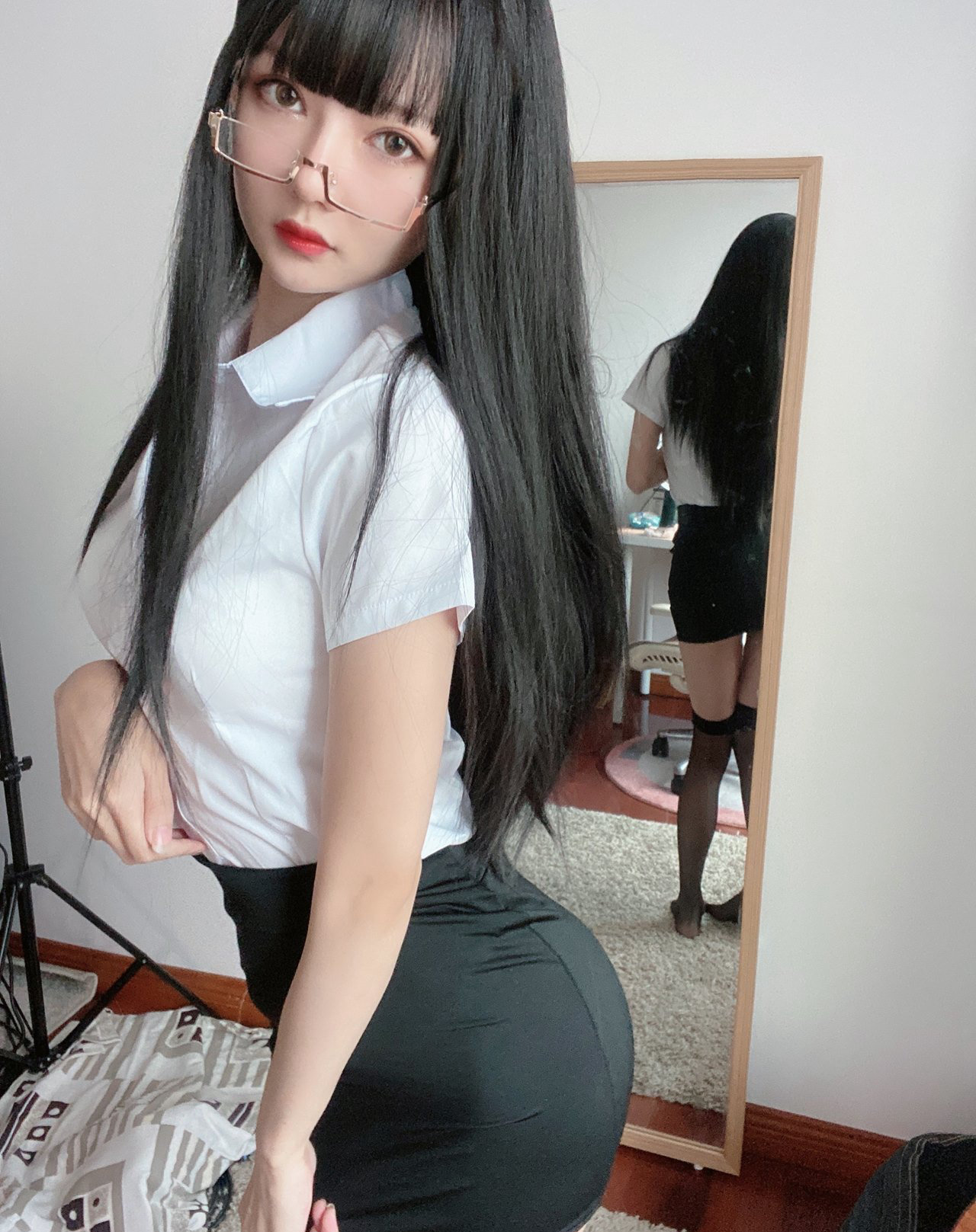 51酱美女老师cosplay大尺度超污动漫美女白丝美腿(6)