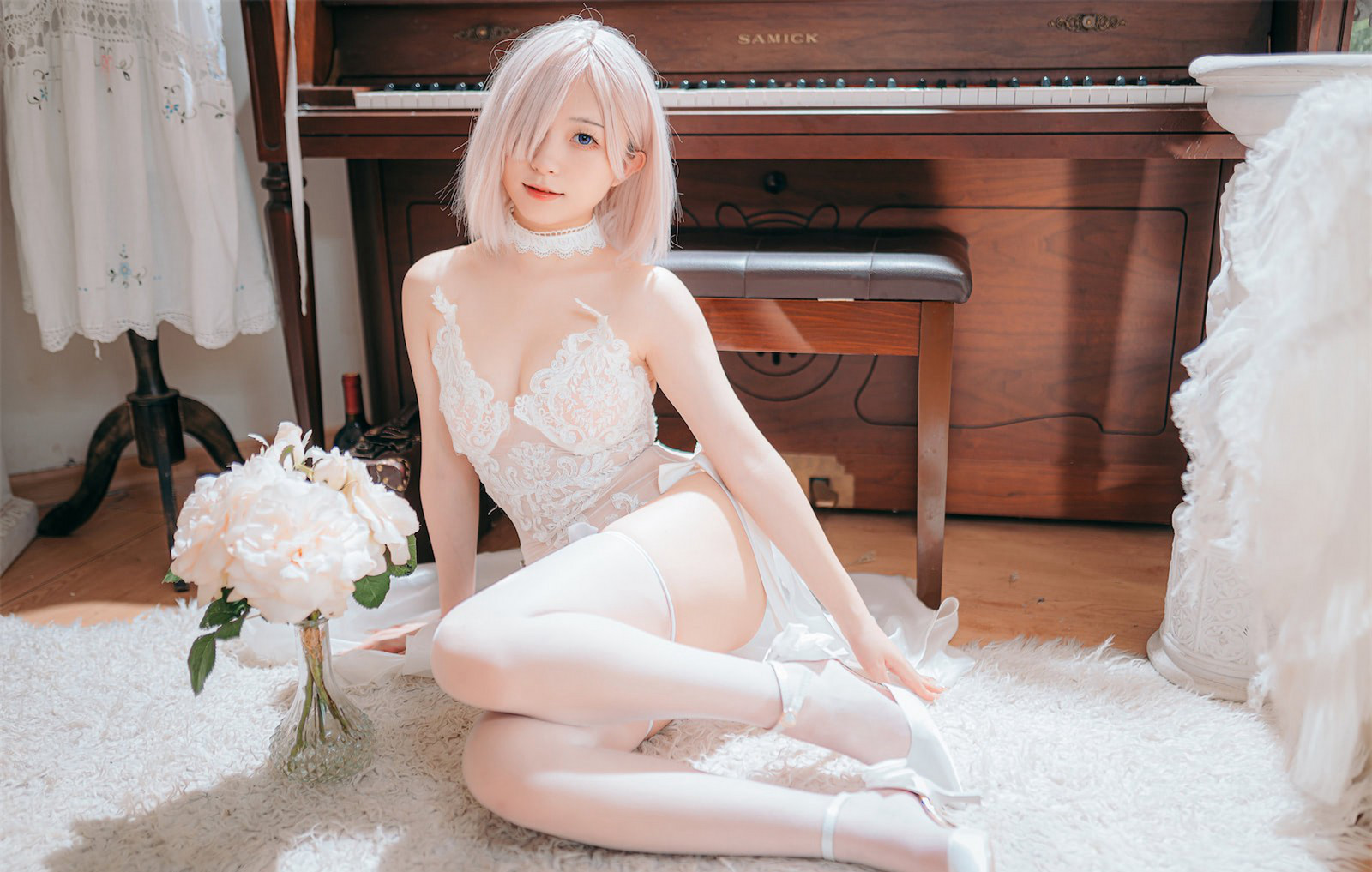 花铃性感白丝cosplay大尺度美腿玉足性感丝袜写真(6)