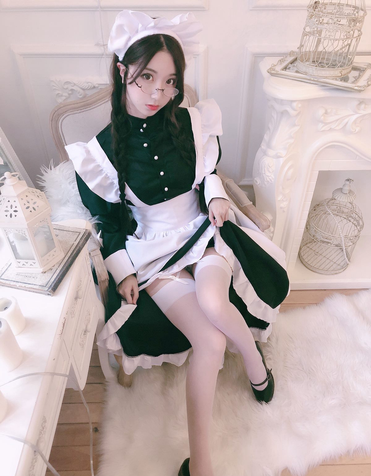 cos美女黑川大尺度白丝袜眼镜高清美腿写真cosplay(9)