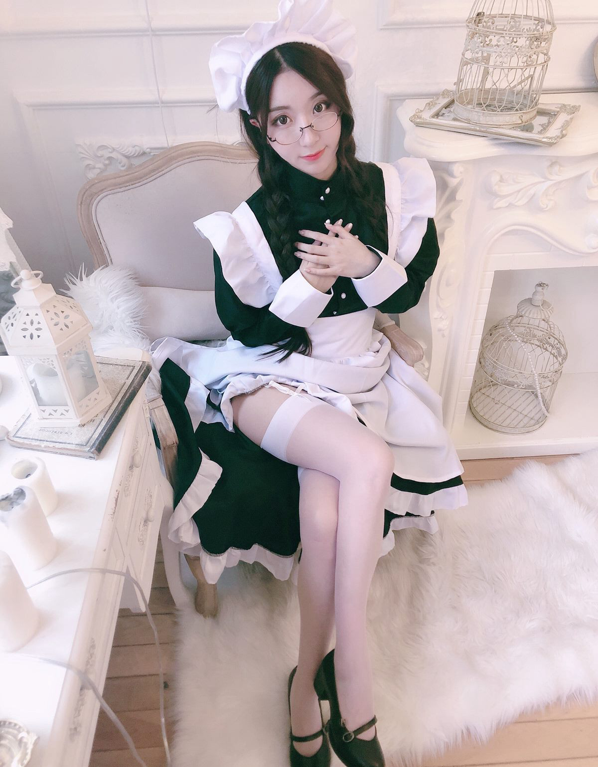 cos美女黑川大尺度白丝袜眼镜高清美腿写真cosplay(7)